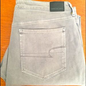 AE 🦅 NWOT gray super-hi-rise 360 jeggings 16 long